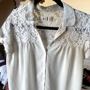 Abercrombie & Fitch Lace open back Top size XS
